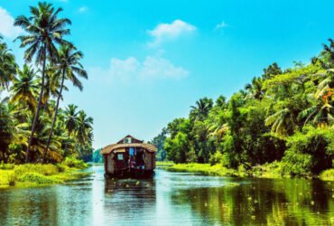 Explore Kerala With the Right Travel Package