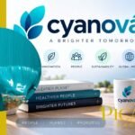 cyanová